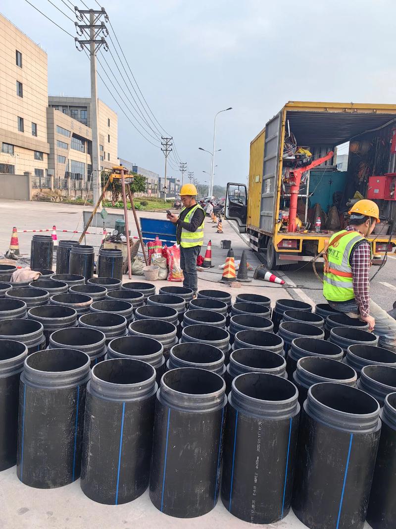 雨城管道短管置换